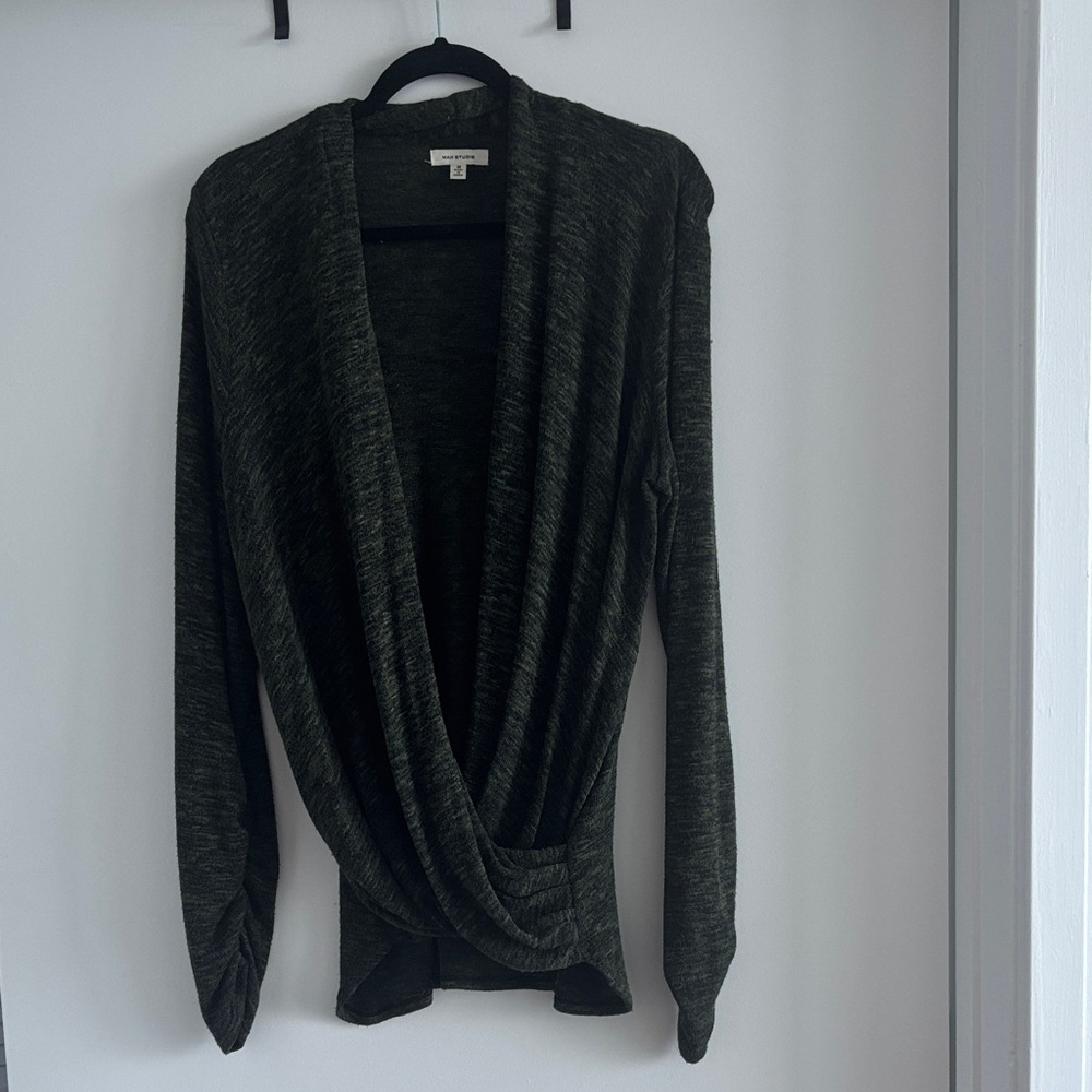 Max Studio Size M Top